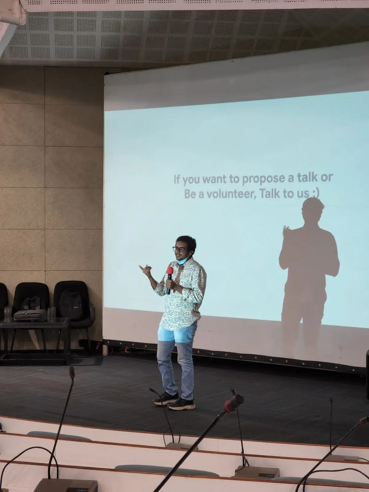 Sashwat speaking in Open Source Conference